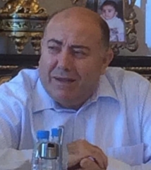 فيديو: حافظ على قميصك الأبيض لا تنتظر اتساخه