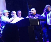 فيديو: يلي ماعندو كبير يشتري له كبير